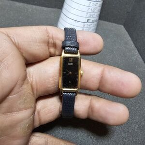 Citizen Ladies Quartyz Tank Style Watch 2250-S10379 Not Working For Parts Repair